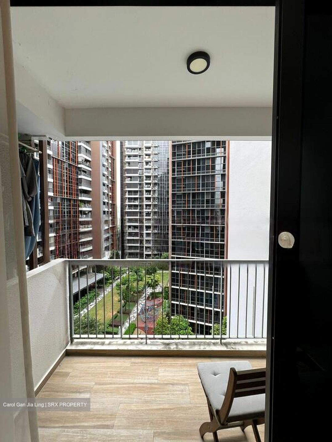 Sims Urban Oasis (D14), Condominium #620020121